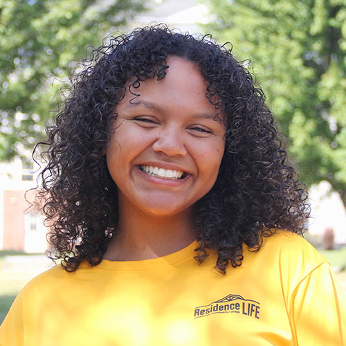 Nicole Berry headshot